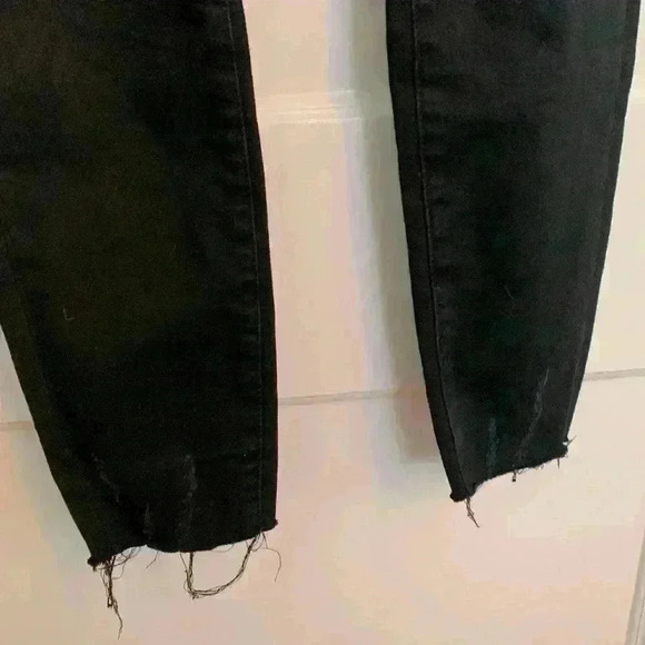 Articles of Society Black jeans Sarah Cut Off Hem Athens Destroyed Skinny sz 30 - Picture 5 of 11